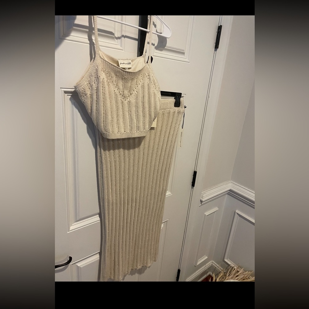 NWT Freshman 1996 2 Pc Crochet Set. Ivory. Size L. Both Pieces Fully Lined.